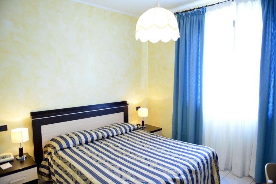 Hotel Blue Rose'S Mesagne Eksteriør billede